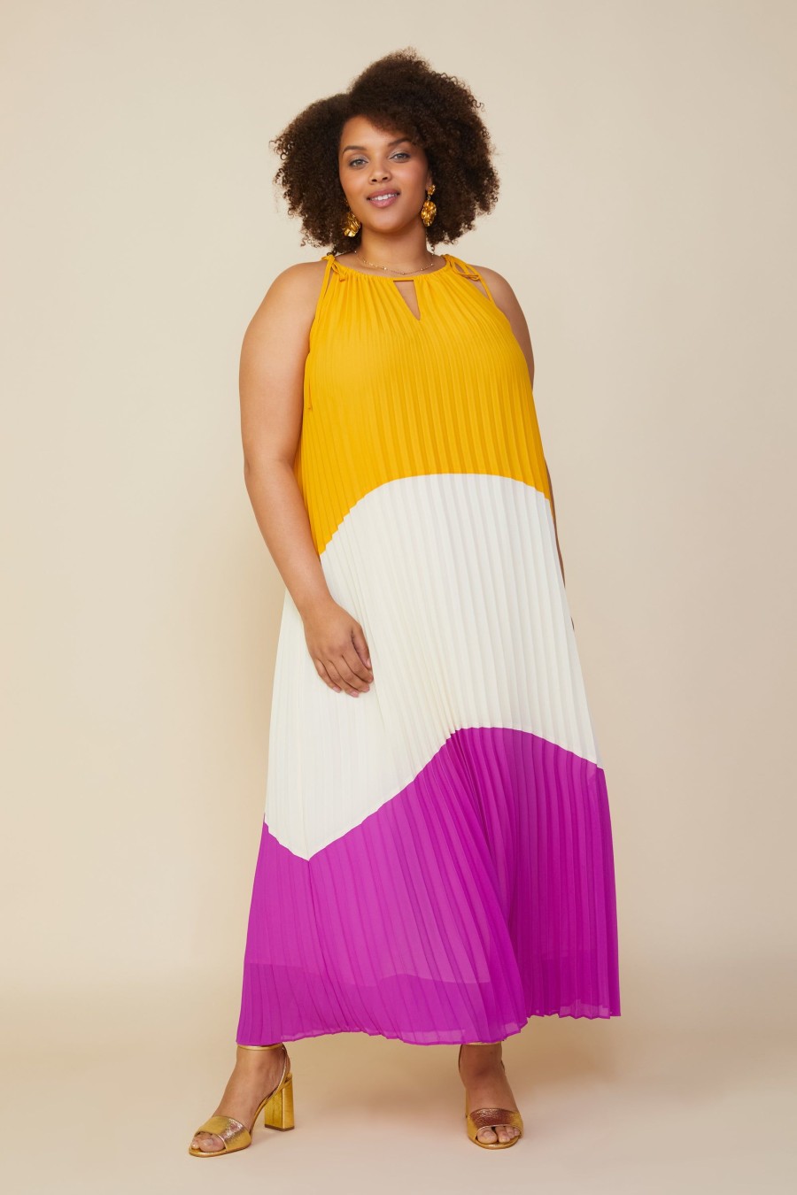 Women Skyes Are Blue Maxi Dresses | Plus Size - Pleated Color Block Maxi Dress