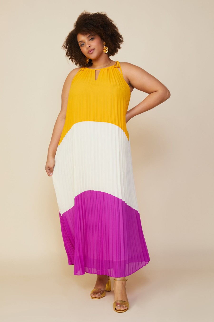 Women Skyes Are Blue Maxi Dresses | Plus Size - Pleated Color Block Maxi Dress