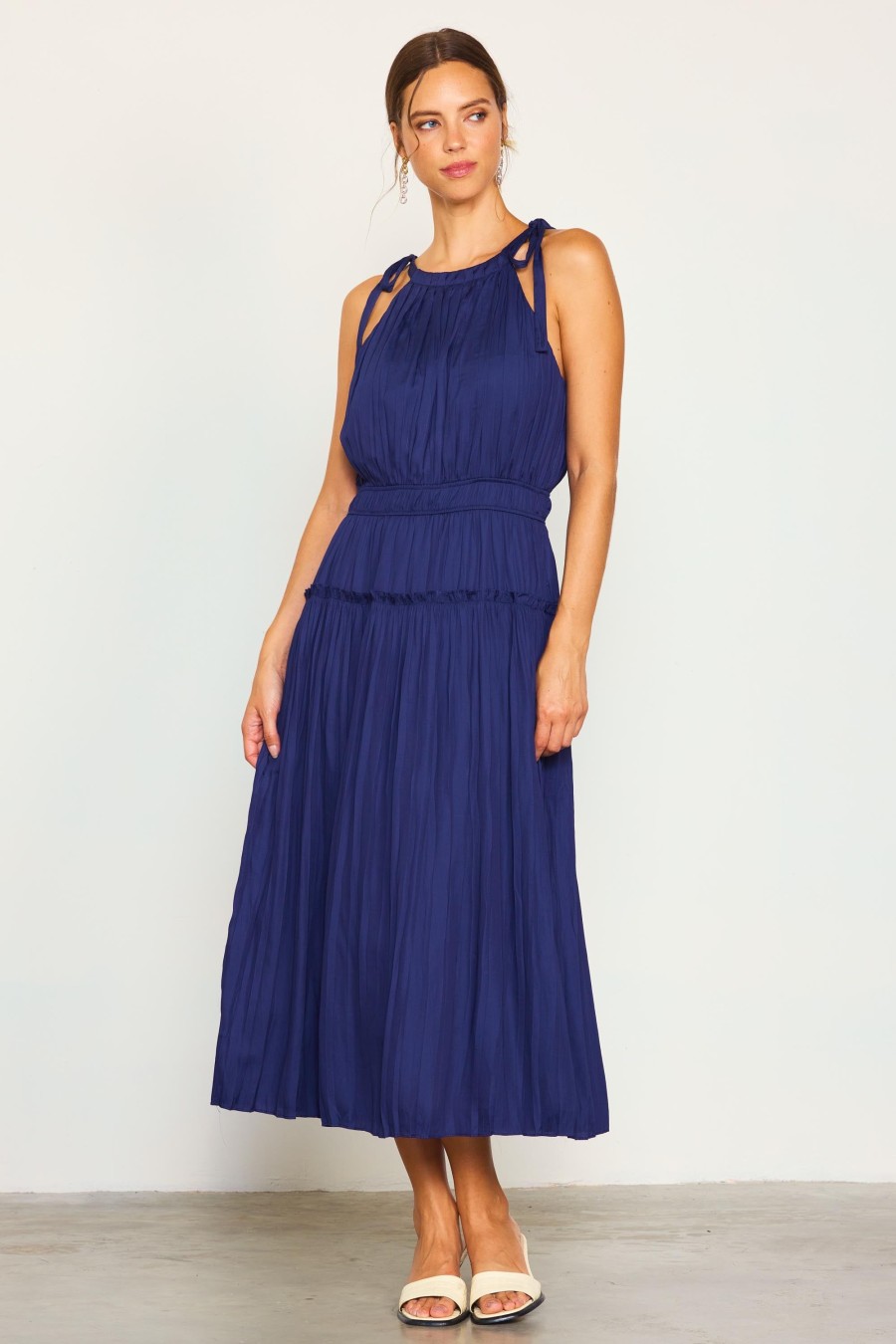 Women Skyes Are Blue Midi Dresses | Pleated Halter Midi Dress