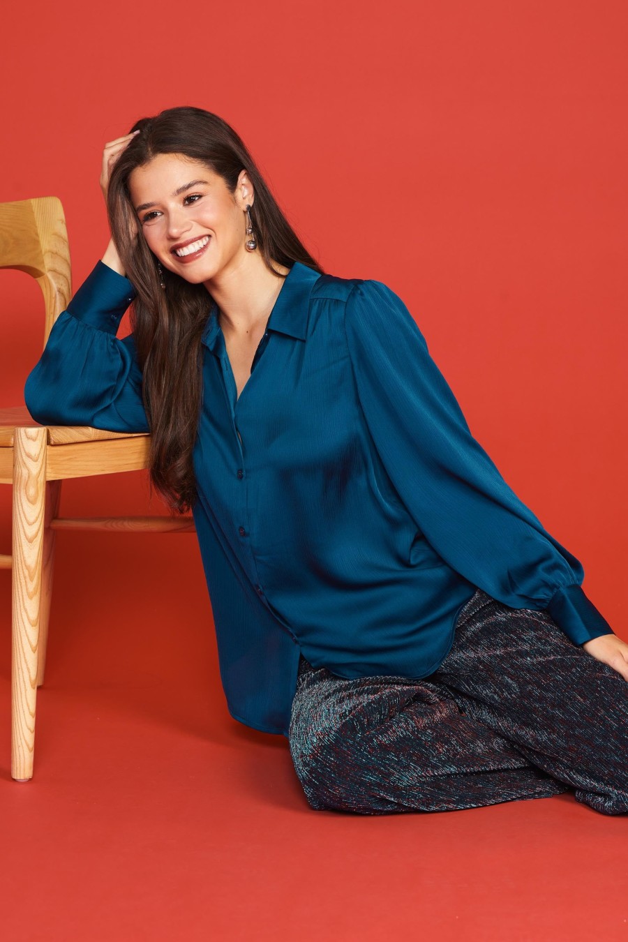 Women Skyes Are Blue Long Sleeve Tops | Recycled Crinkle Satin Buttondown